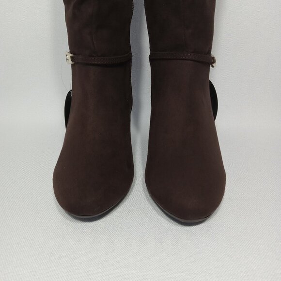 KAREN SCOTT Hanna Brown Faux Suede Knee High Wide Calf Boots Womens Size 8 - Picture 7 of 16